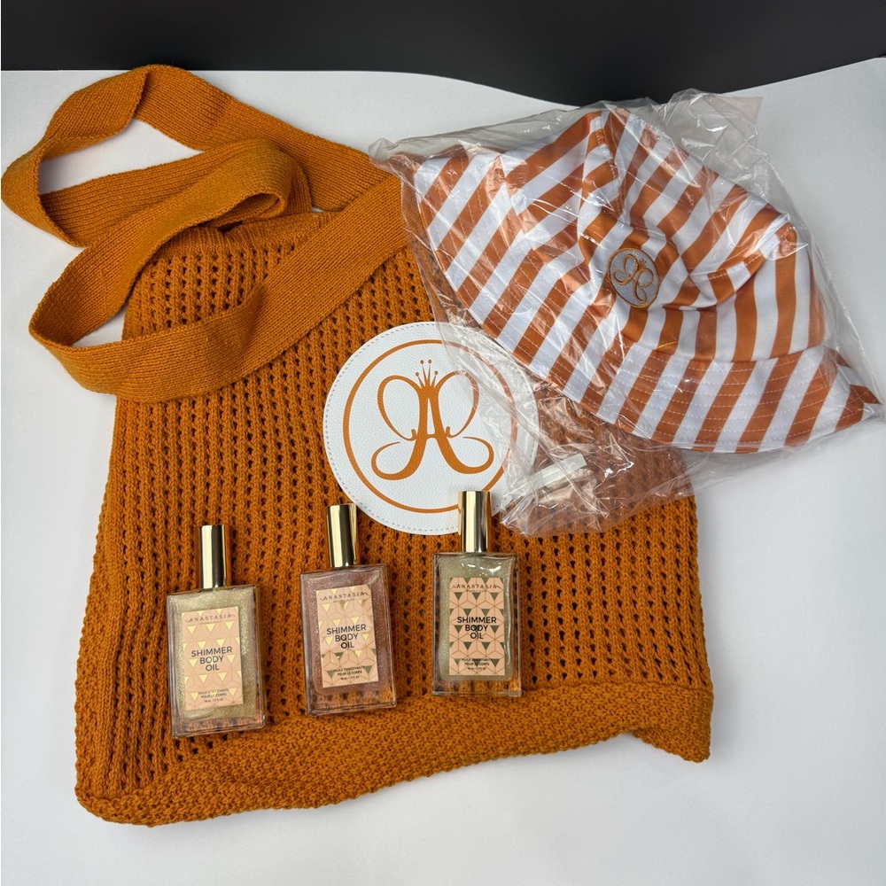 Anastasia Beverly Hills shimmer body oil Set
